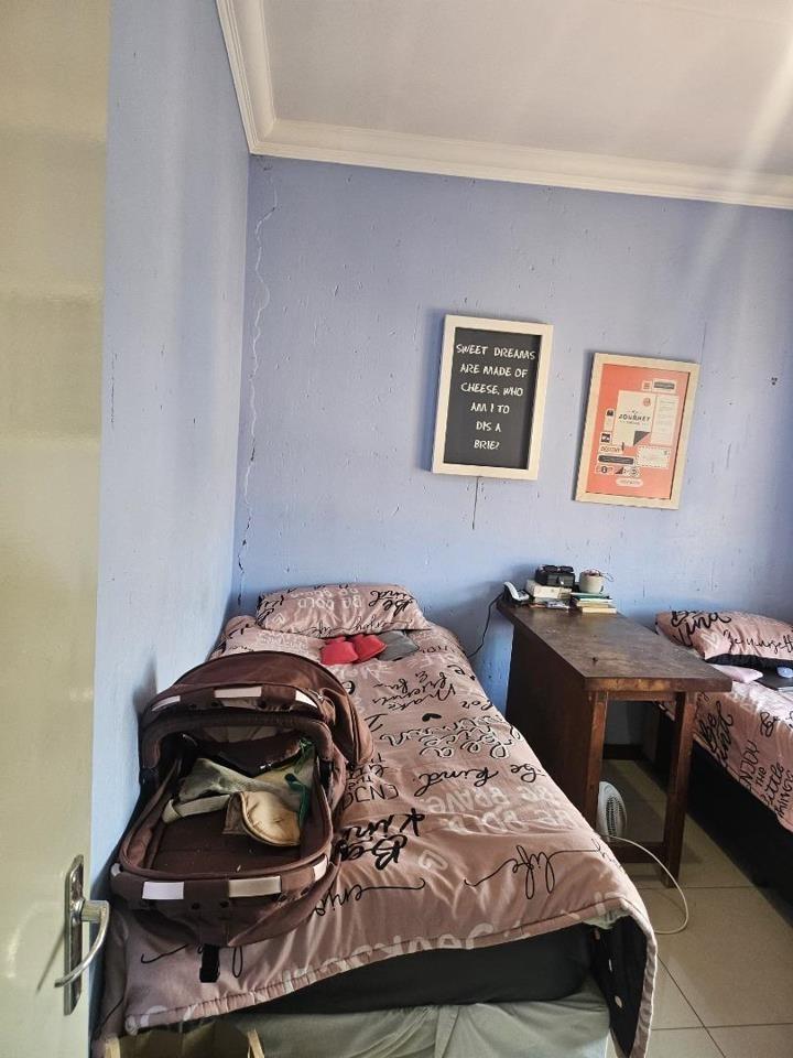 2 Bedroom Property for Sale in Brackendowns Gauteng