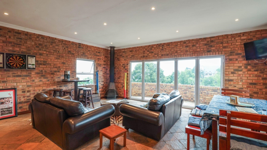 4 Bedroom Property for Sale in Helderkruin View Gauteng