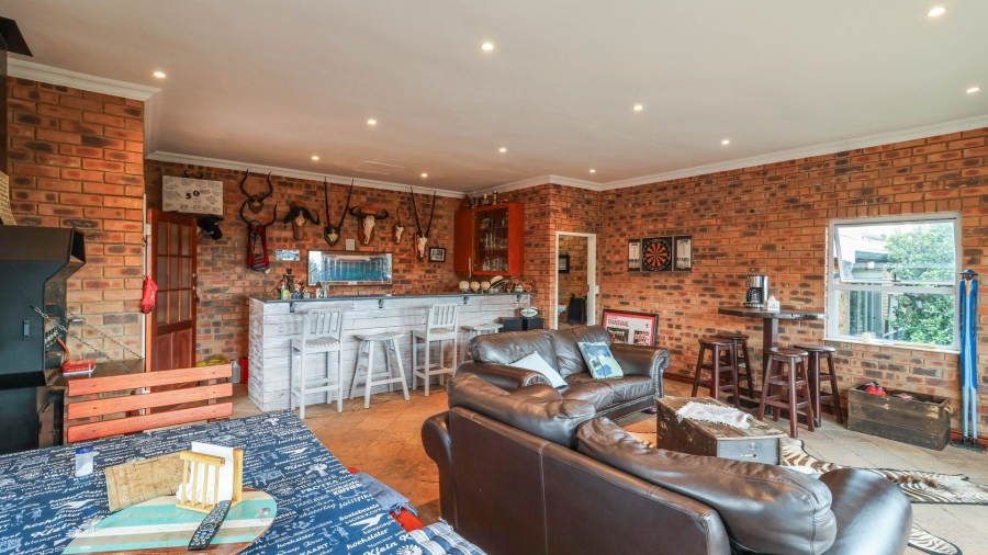 4 Bedroom Property for Sale in Helderkruin View Gauteng
