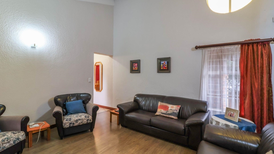 4 Bedroom Property for Sale in Helderkruin View Gauteng