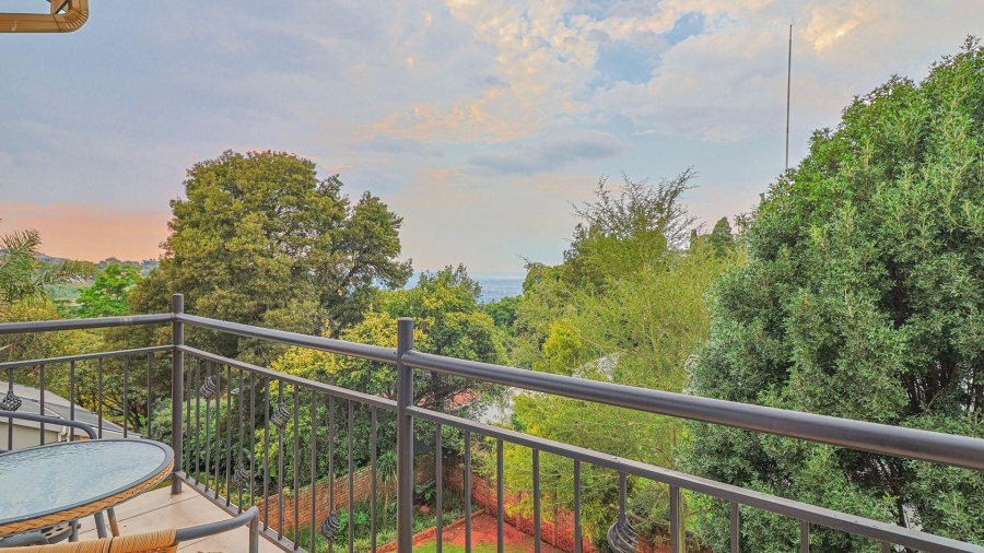4 Bedroom Property for Sale in Helderkruin View Gauteng