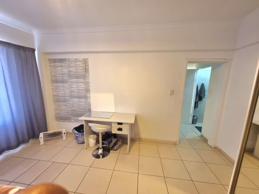 2 Bedroom Property for Sale in Illovo Gauteng