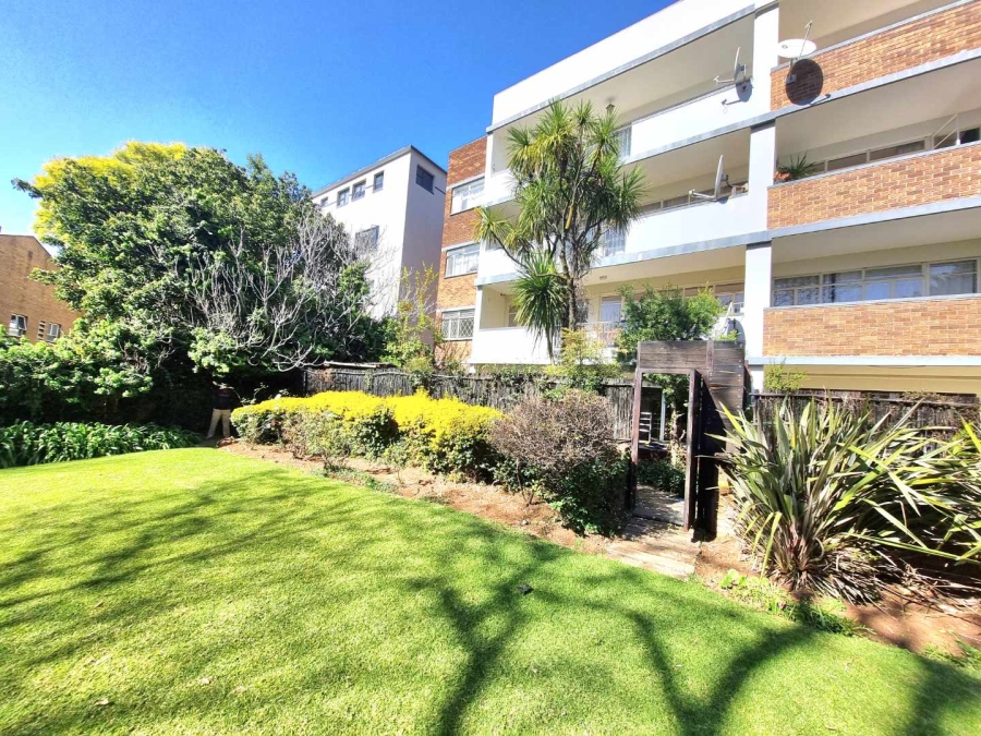 2 Bedroom Property for Sale in Illovo Gauteng