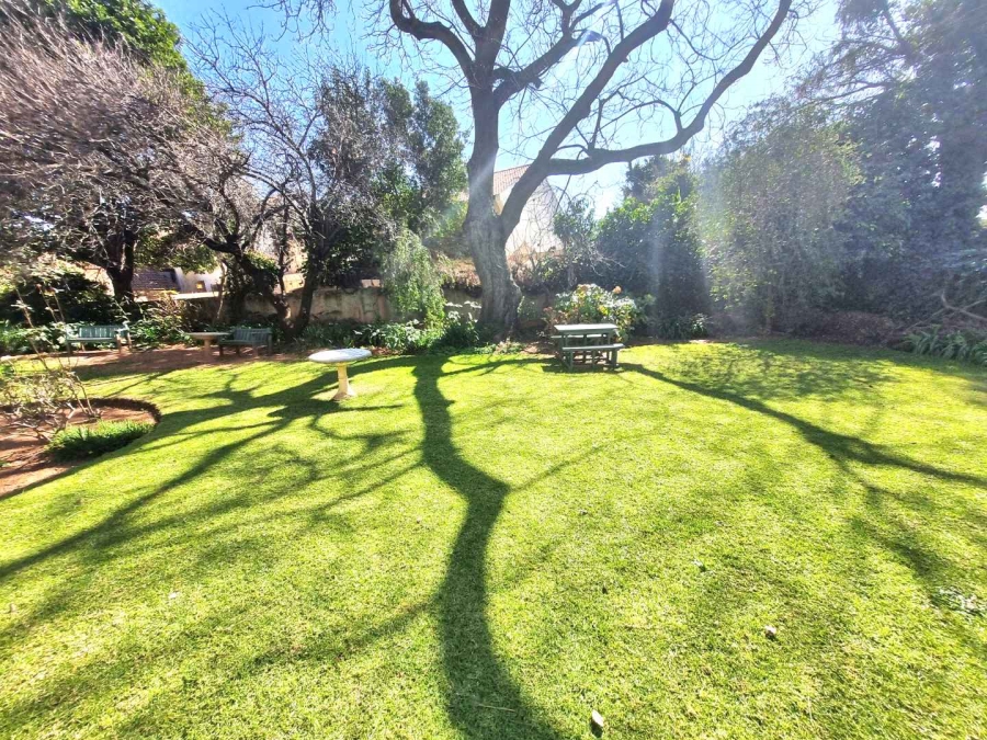 2 Bedroom Property for Sale in Illovo Gauteng