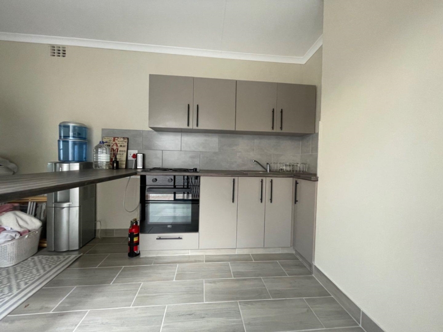 To Let 1 Bedroom Property for Rent in Dunvegan Gauteng