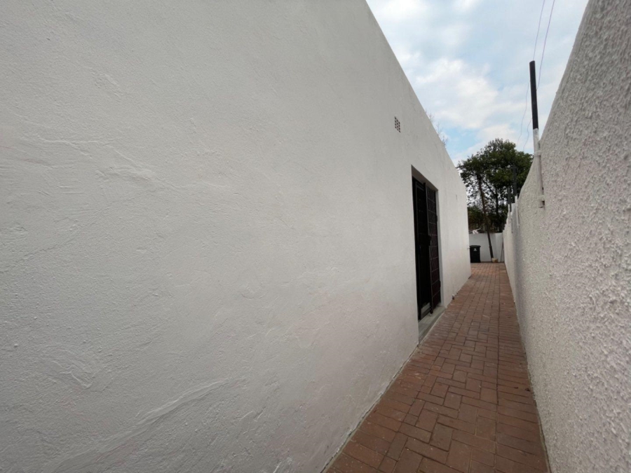 To Let 1 Bedroom Property for Rent in Dunvegan Gauteng
