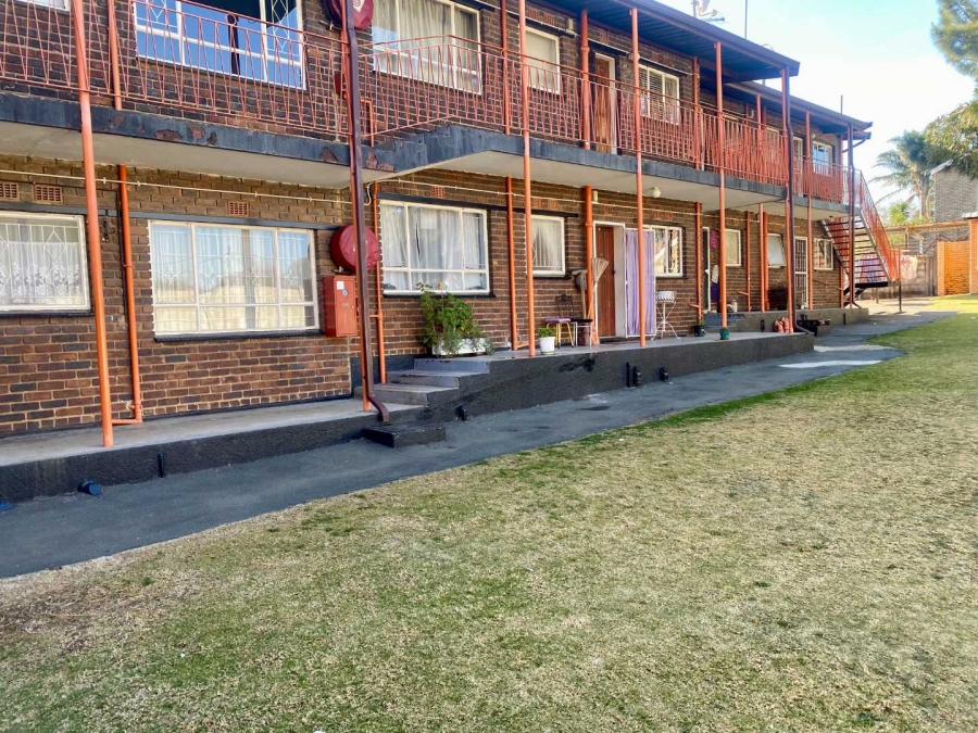 1 Bedroom Property for Sale in Mindalore Gauteng