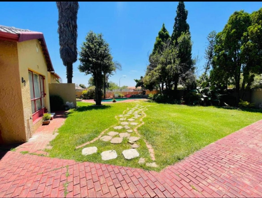 3 Bedroom Property for Sale in Ridgeway Gauteng