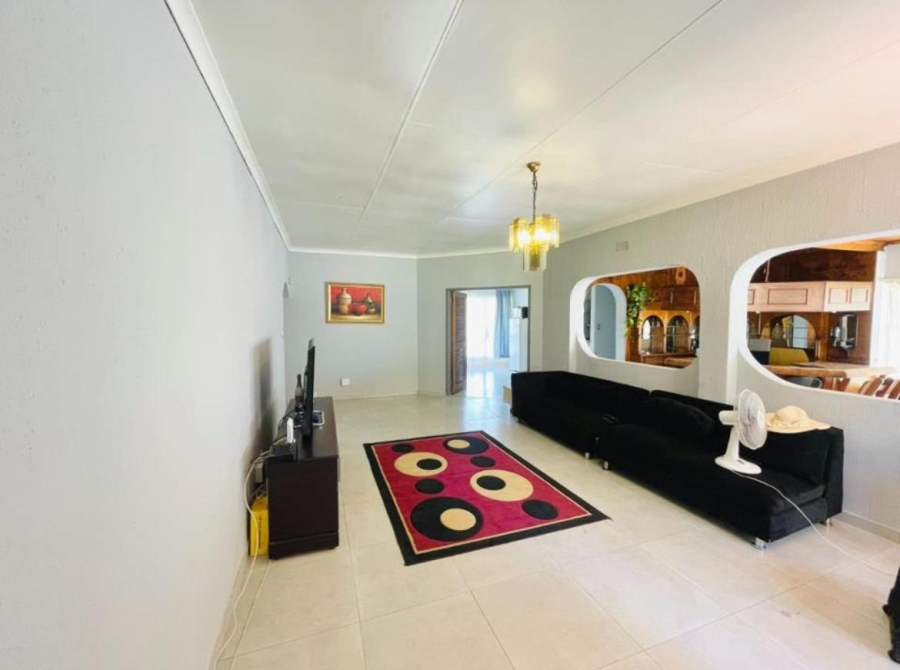 3 Bedroom Property for Sale in Ridgeway Gauteng