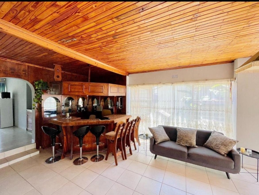 3 Bedroom Property for Sale in Ridgeway Gauteng