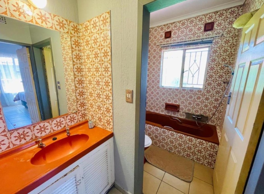 3 Bedroom Property for Sale in Ridgeway Gauteng