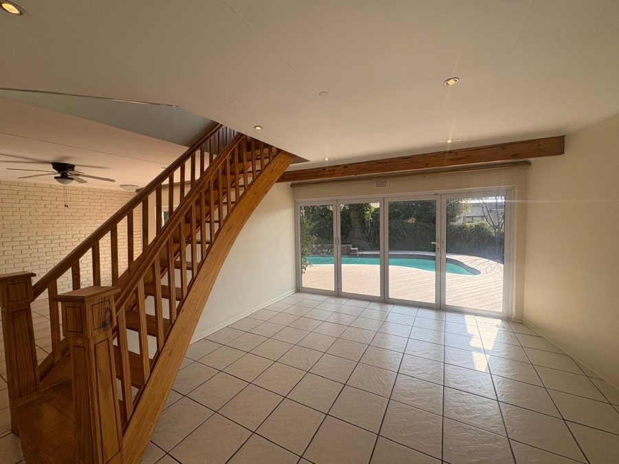 5 Bedroom Property for Sale in Glenvista Gauteng