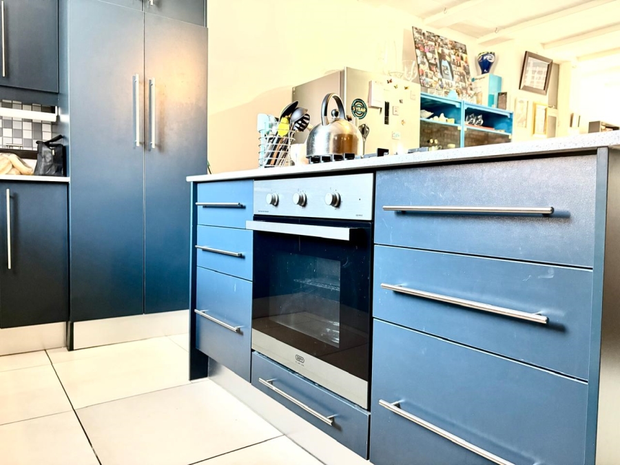 2 Bedroom Property for Sale in The Hill Gauteng