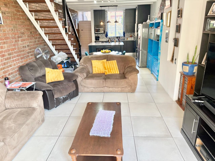 2 Bedroom Property for Sale in The Hill Gauteng