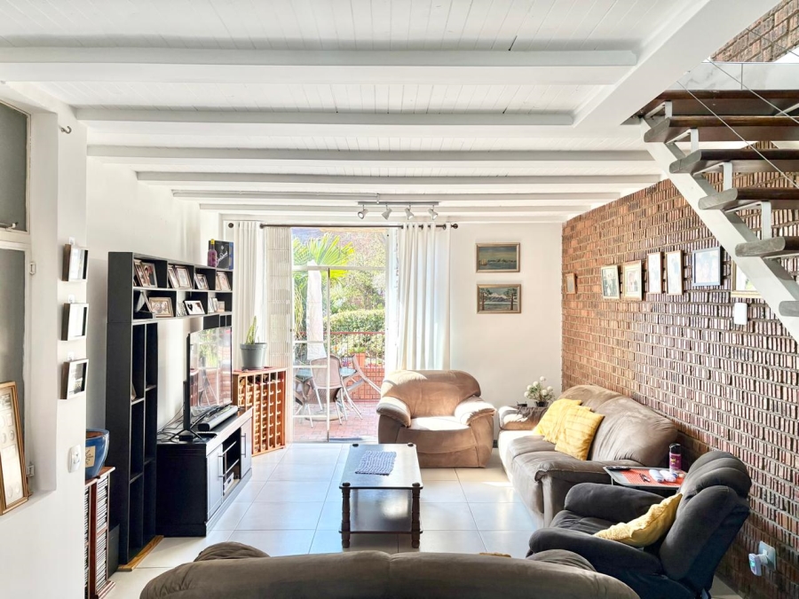 2 Bedroom Property for Sale in The Hill Gauteng