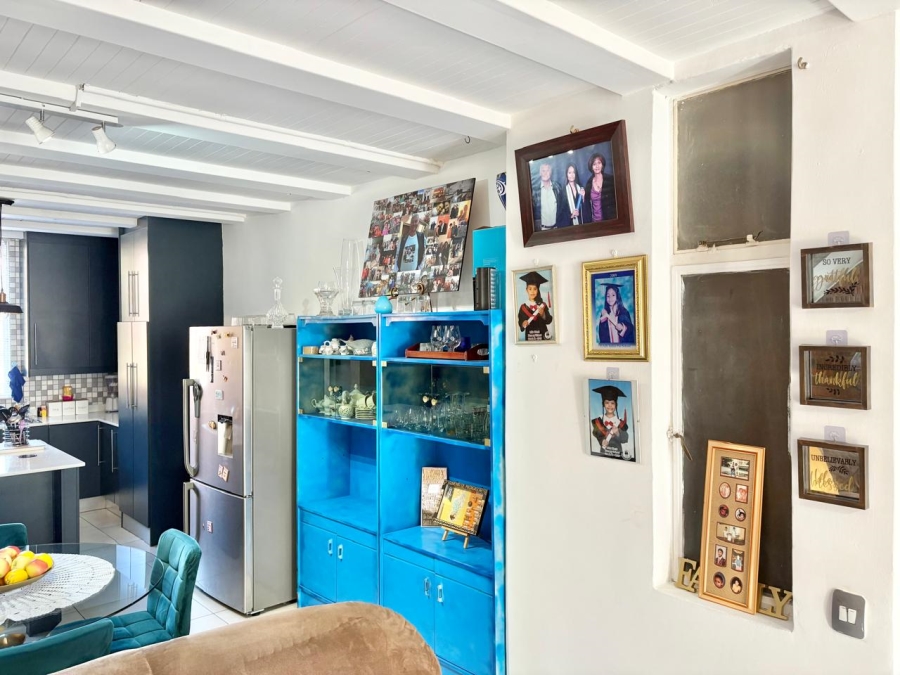2 Bedroom Property for Sale in The Hill Gauteng