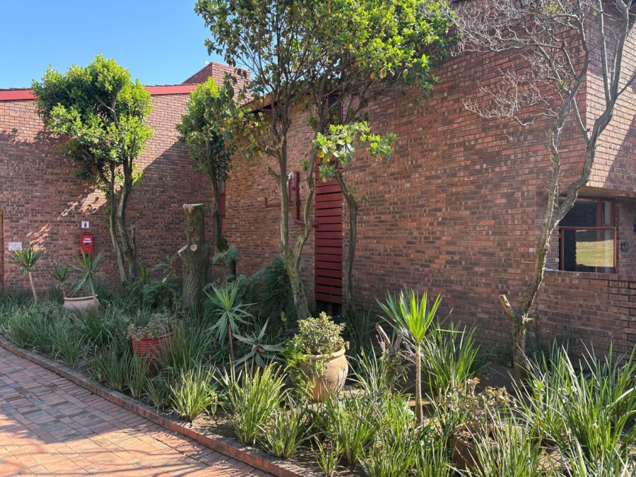 2 Bedroom Property for Sale in The Hill Gauteng