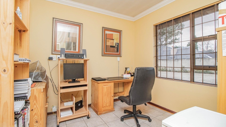 3 Bedroom Property for Sale in Rynfield Gauteng