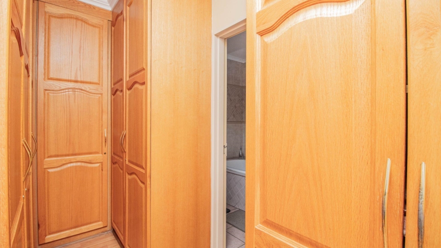 3 Bedroom Property for Sale in Rynfield Gauteng