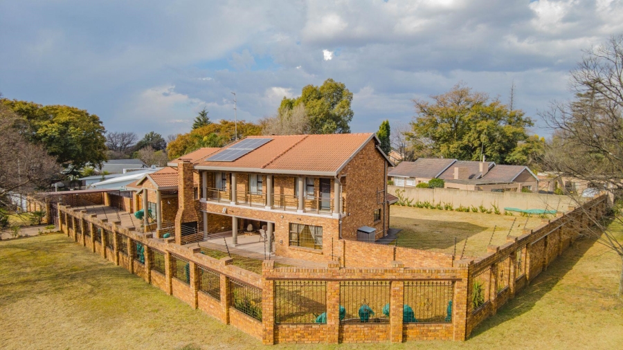 3 Bedroom Property for Sale in Rynfield Gauteng