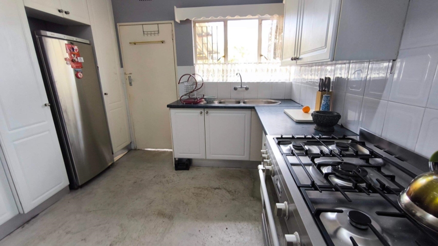 3 Bedroom Property for Sale in Brackendowns Gauteng