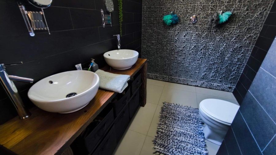 3 Bedroom Property for Sale in Brackendowns Gauteng
