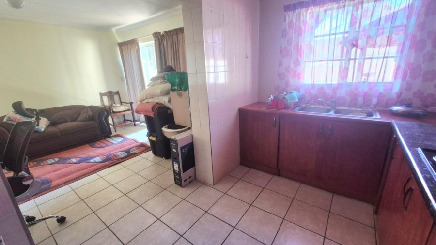 4 Bedroom Property for Sale in The Hill Gauteng