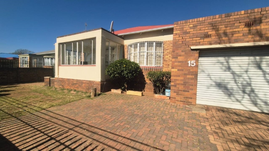 4 Bedroom Property for Sale in The Hill Gauteng