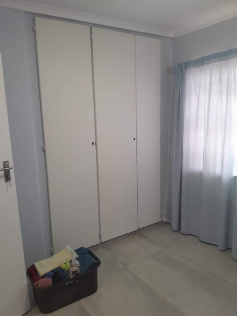 2 Bedroom Property for Sale in South Crest Gauteng