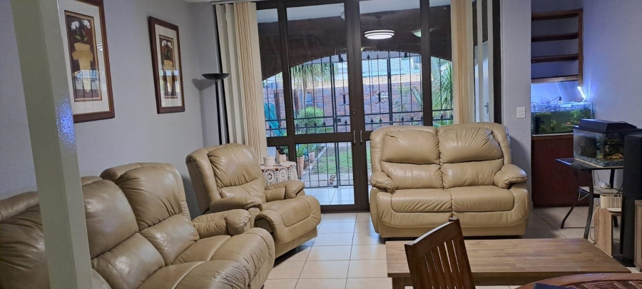 3 Bedroom Property for Sale in Brackenhurst Gauteng