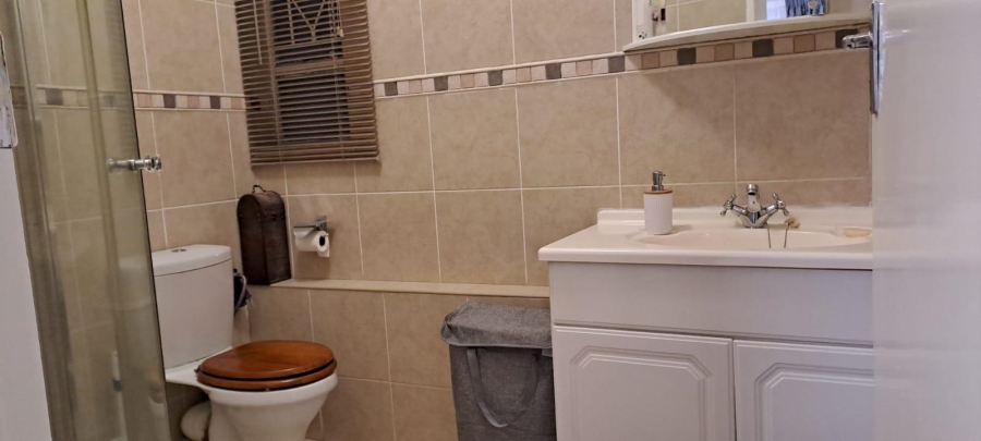 3 Bedroom Property for Sale in Brackenhurst Gauteng