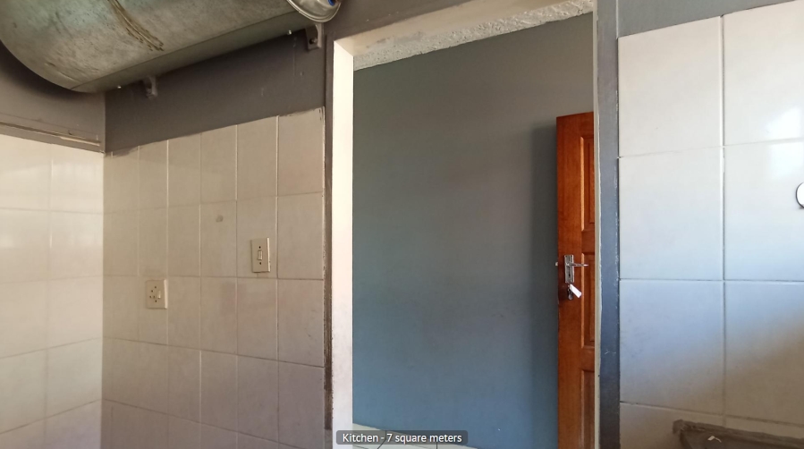 2 Bedroom Property for Sale in Pretoria North Gauteng
