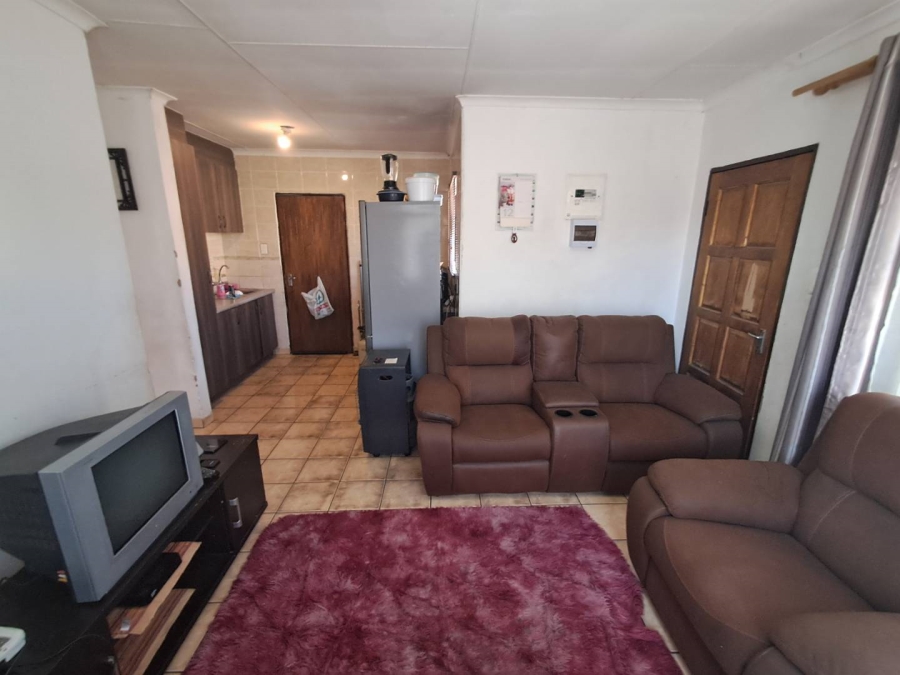 3 Bedroom Property for Sale in Olievenhoutbosch Gauteng