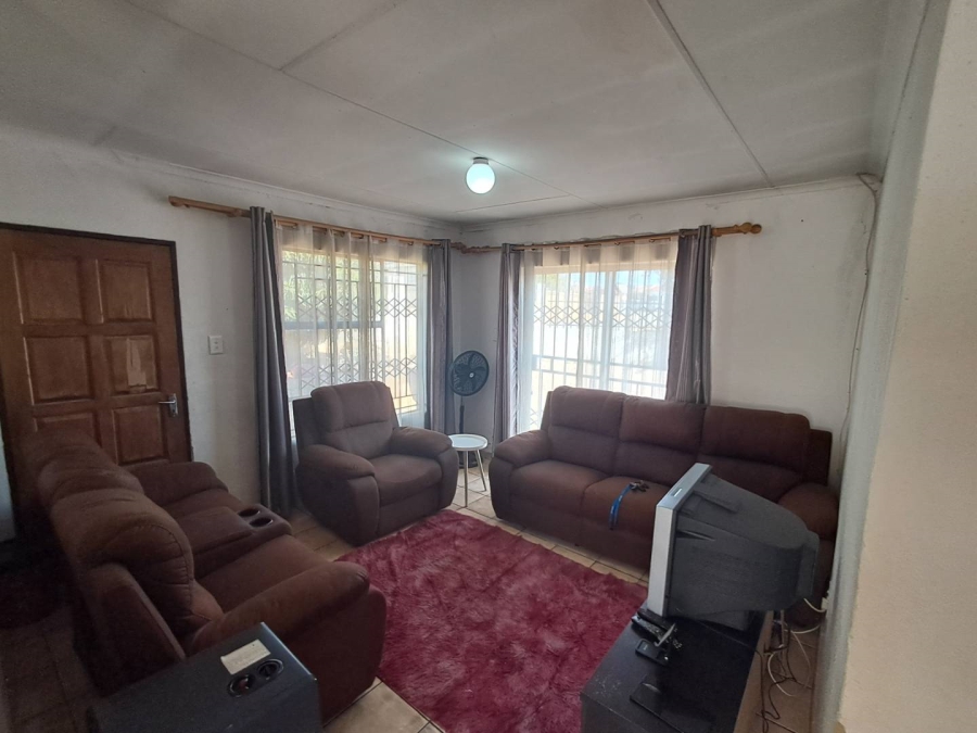 3 Bedroom Property for Sale in Olievenhoutbosch Gauteng