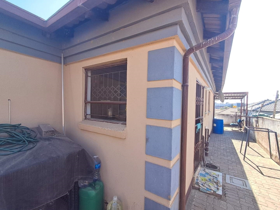 3 Bedroom Property for Sale in Olievenhoutbosch Gauteng