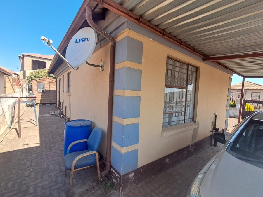 3 Bedroom Property for Sale in Olievenhoutbosch Gauteng