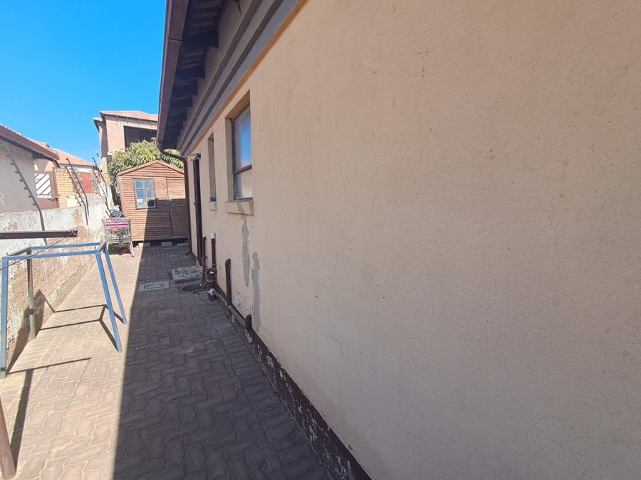 3 Bedroom Property for Sale in Olievenhoutbosch Gauteng
