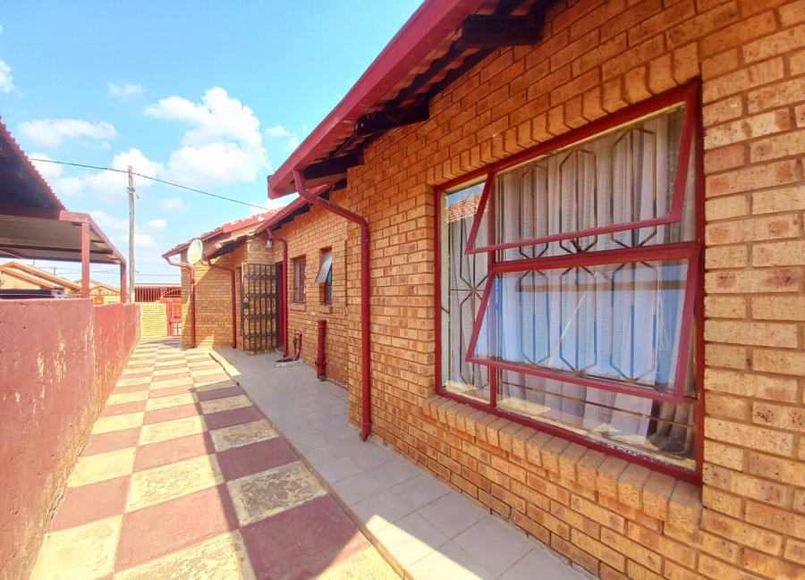 3 Bedroom Property for Sale in Soshanguve WW Gauteng