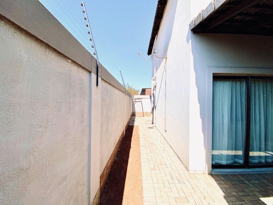 3 Bedroom Property for Sale in Montana Gauteng