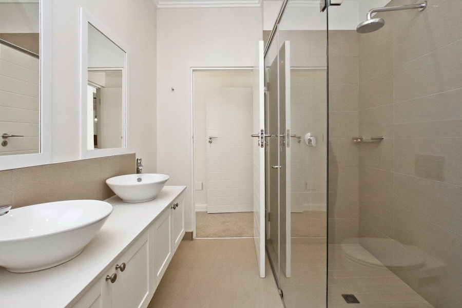 To Let 3 Bedroom Property for Rent in Melrose Gauteng