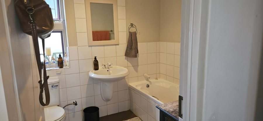 2 Bedroom Property for Sale in Wapadrand Gauteng