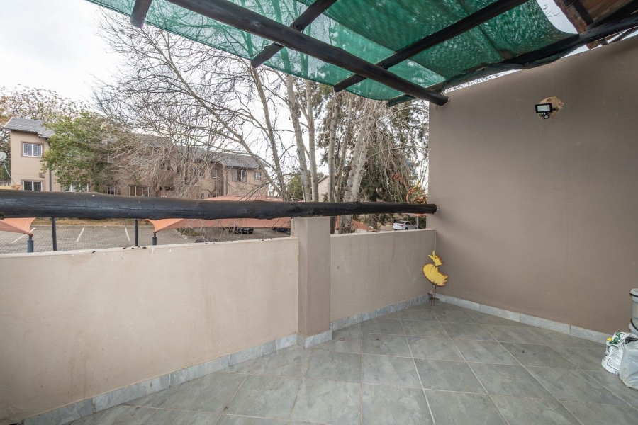 2 Bedroom Property for Sale in North Riding AH Gauteng