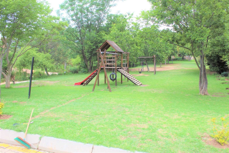2 Bedroom Property for Sale in North Riding AH Gauteng