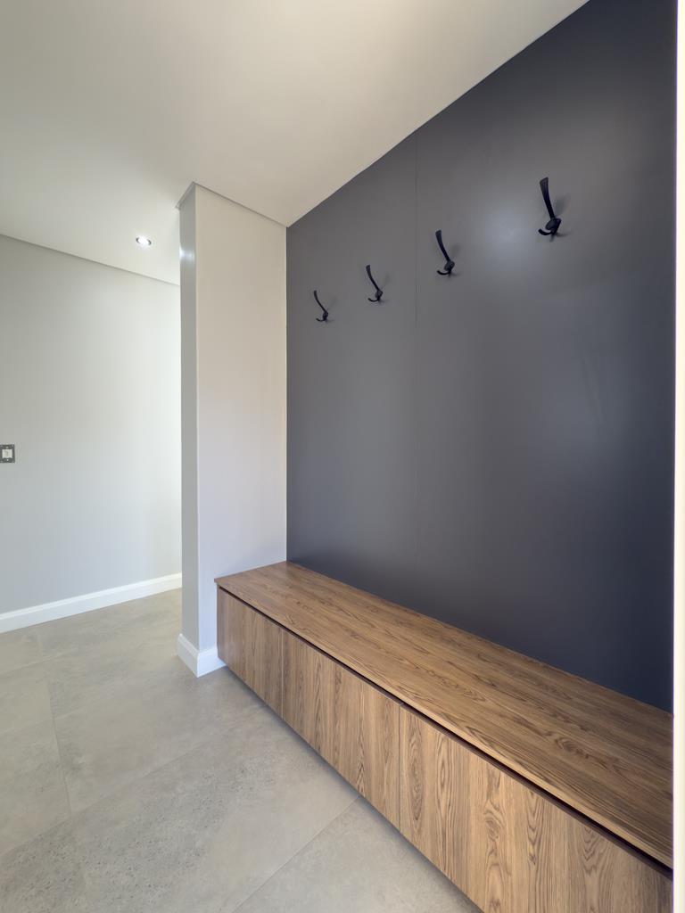 5 Bedroom Property for Sale in Midstream Heights Gauteng