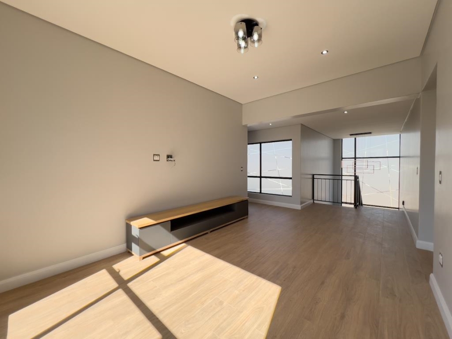 5 Bedroom Property for Sale in Midstream Heights Gauteng