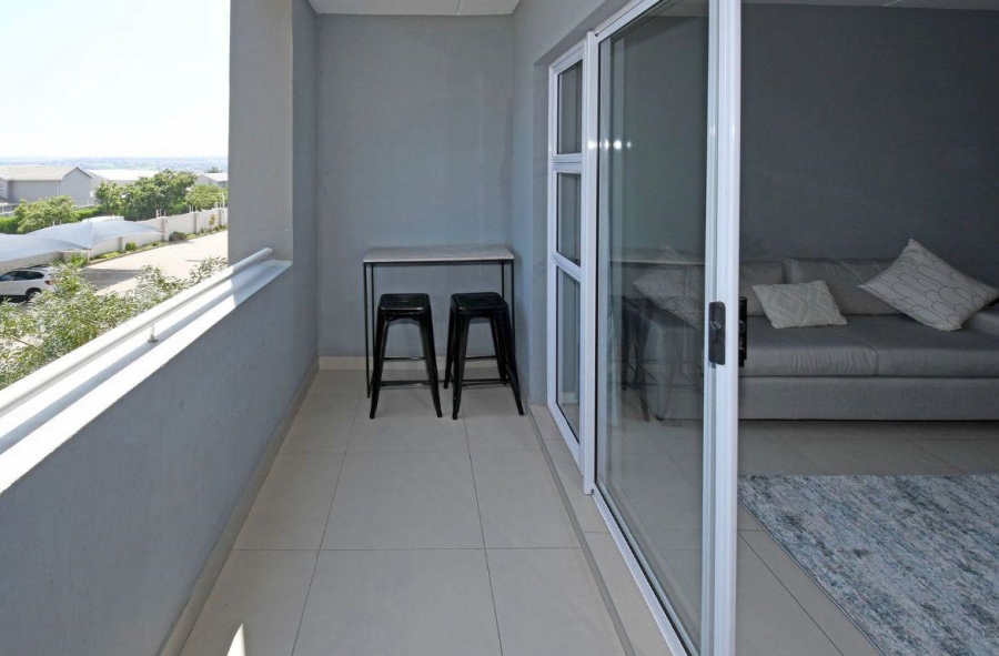 To Let 2 Bedroom Property for Rent in Blue Hills Gauteng