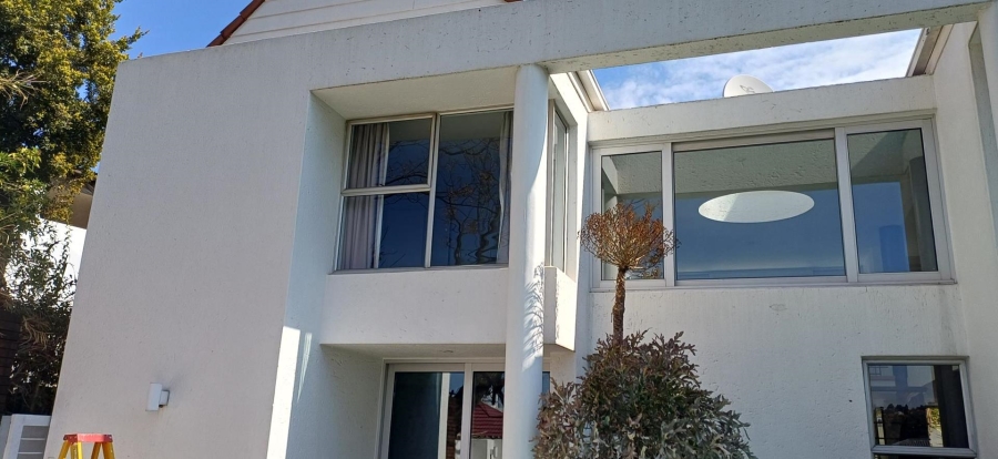 To Let 3 Bedroom Property for Rent in Melville Gauteng