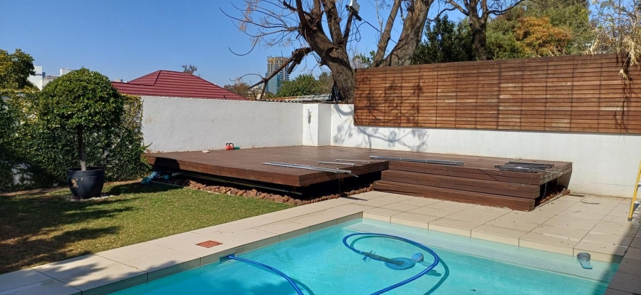 To Let 3 Bedroom Property for Rent in Melville Gauteng