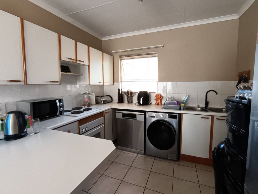 2 Bedroom Property for Sale in Meyersdal Gauteng