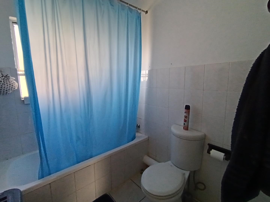 2 Bedroom Property for Sale in Meyersdal Gauteng